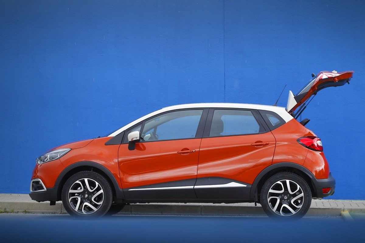 Peugeot 2008 contra Renault Captur