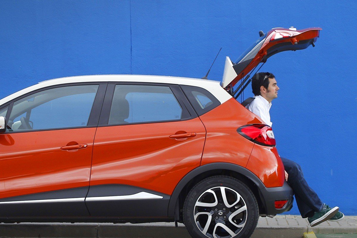 Peugeot 2008 contra Renault Captur