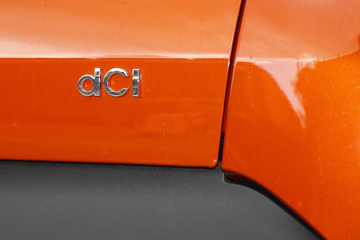 Peugeot 2008 contra Renault Captur