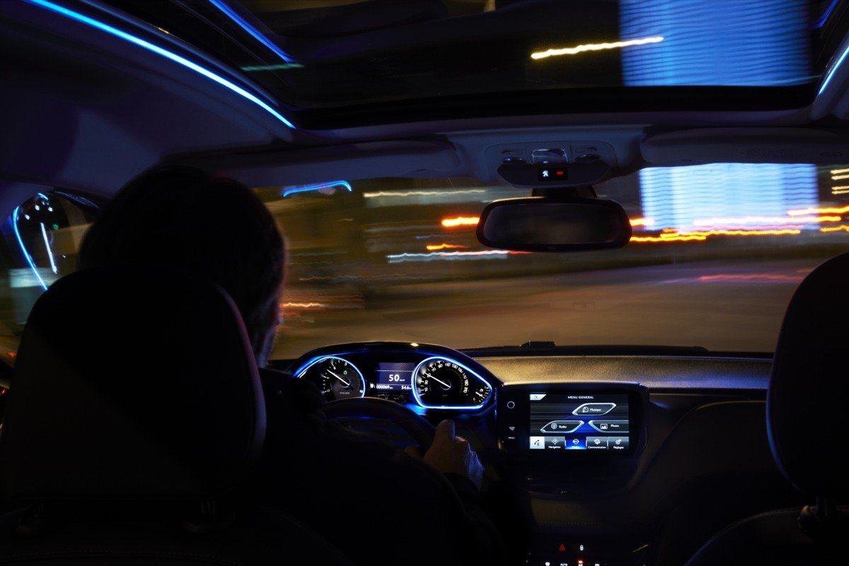 Peugeot 2008 contra Renault Captur