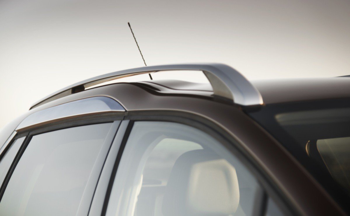 Peugeot 2008 contra Renault Captur