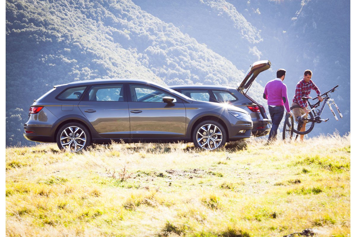 Seat León X-perience con dos embajadores de lujo: Daniel Molina y Mario Sandoval