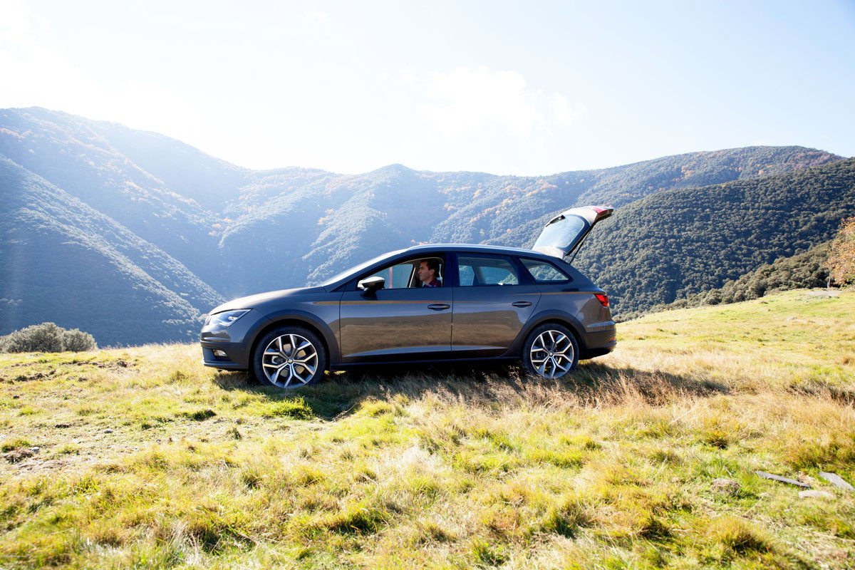 Seat León X-perience con dos embajadores de lujo: Daniel Molina y Mario Sandoval