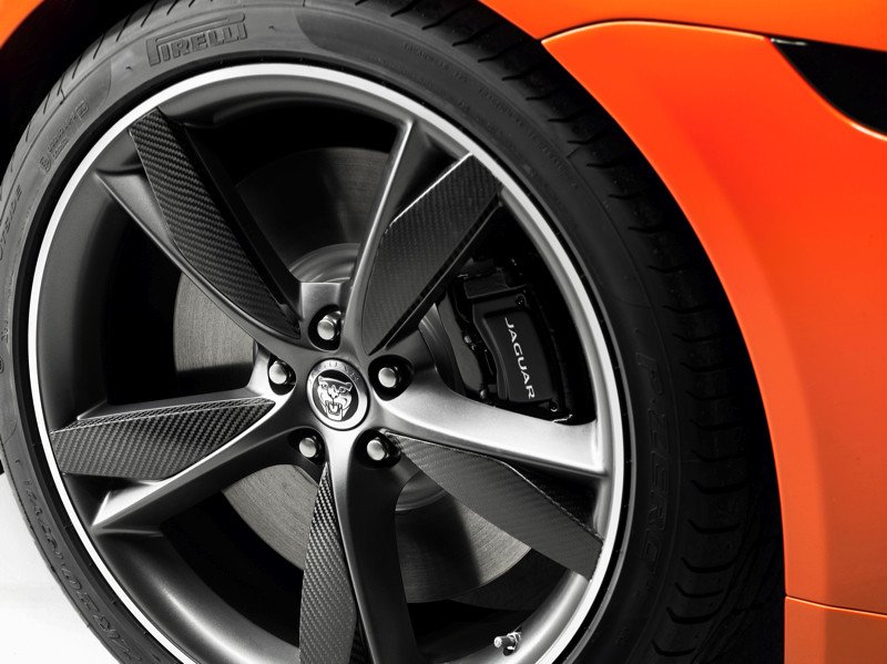 El Jaguar F-TYPE luce nuevos colores