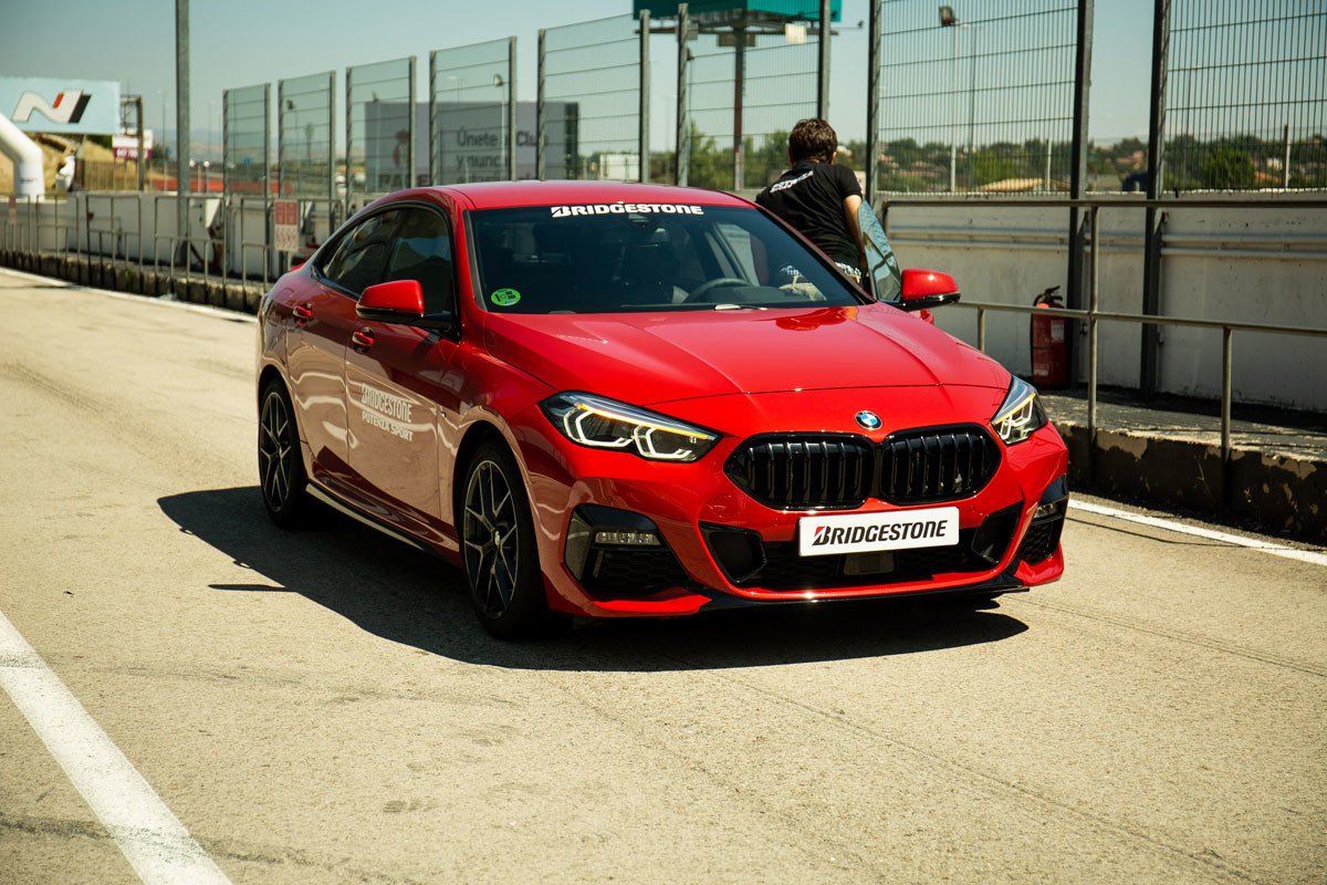Prueba de los nuevos Bridgestone Potenza Sport: neumáticos de altas prestaciones