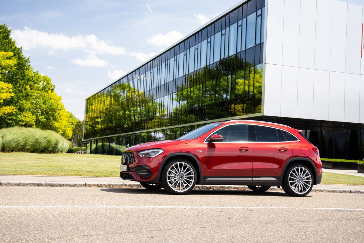 Mercedes-AMG GLA 35: el punto de acceso para la deportividad en el SUV