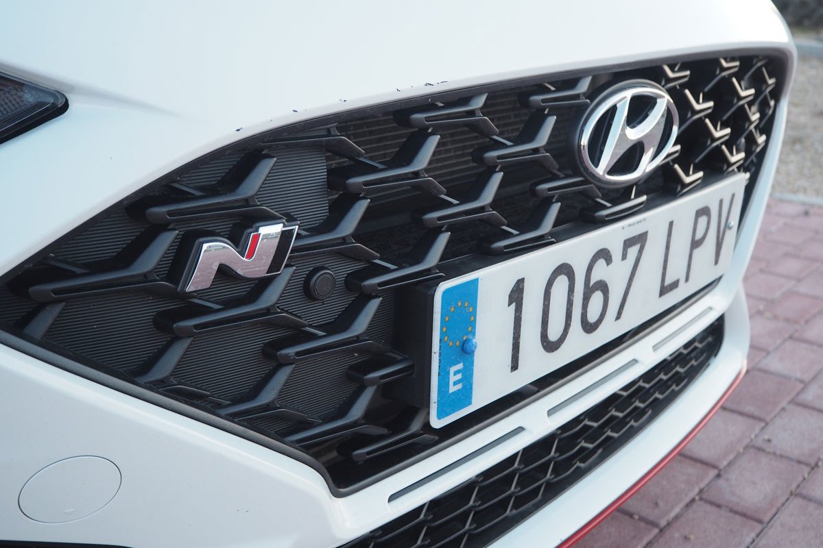 Prueba y opinión del Hyundai i30 N: precio, cómo va y rendimiento del Performance