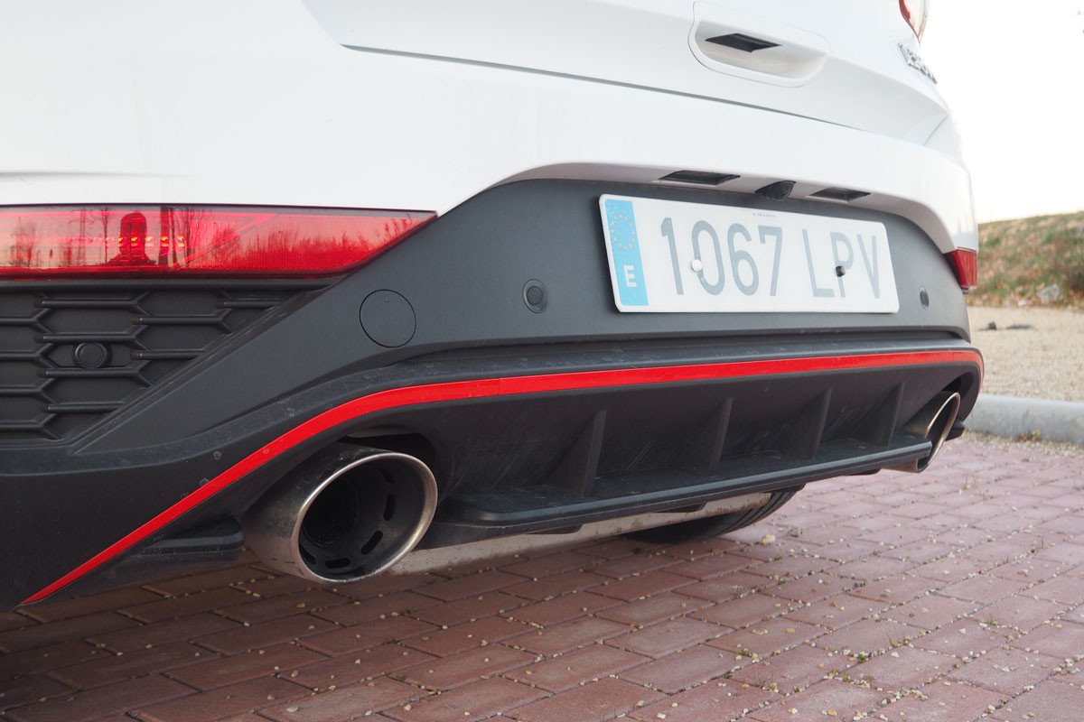 Prueba y opinión del Hyundai i30 N: precio, cómo va y rendimiento del Performance