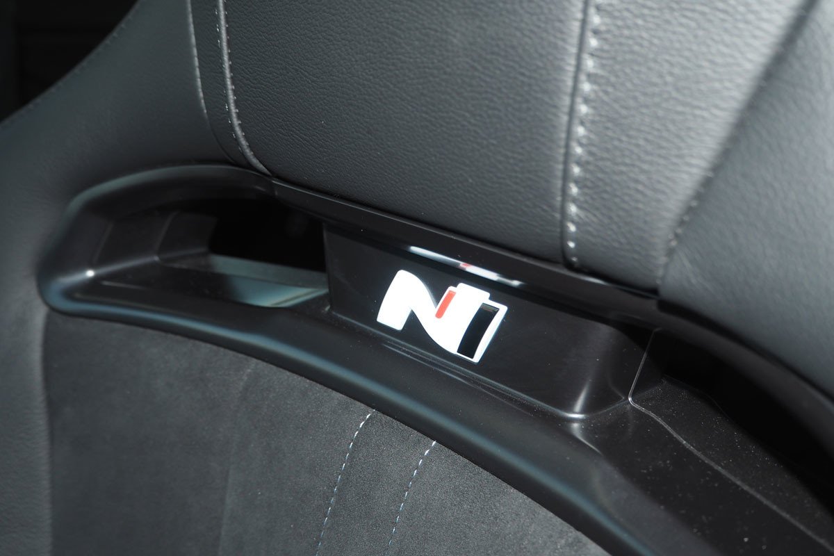 Prueba y opinión del Hyundai i30 N: precio, cómo va y rendimiento del Performance