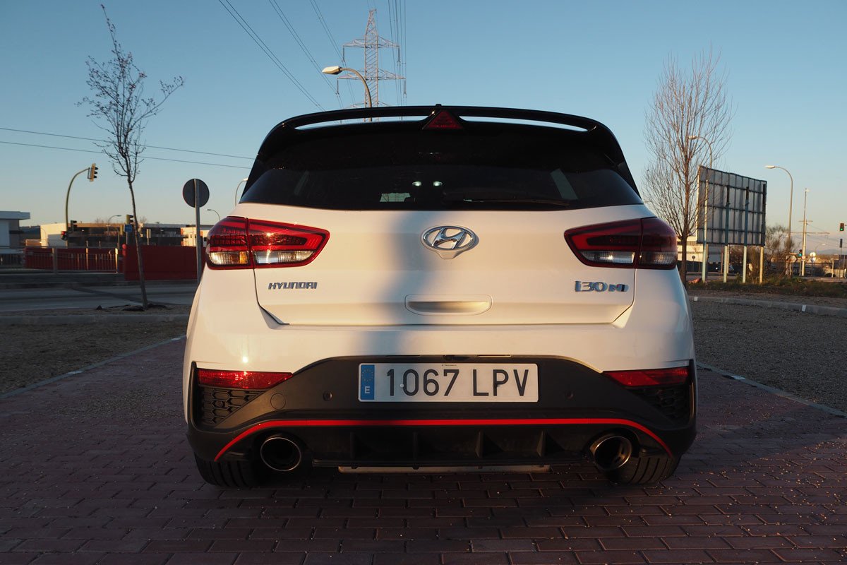 Prueba y opinión del Hyundai i30 N: precio, cómo va y rendimiento del Performance