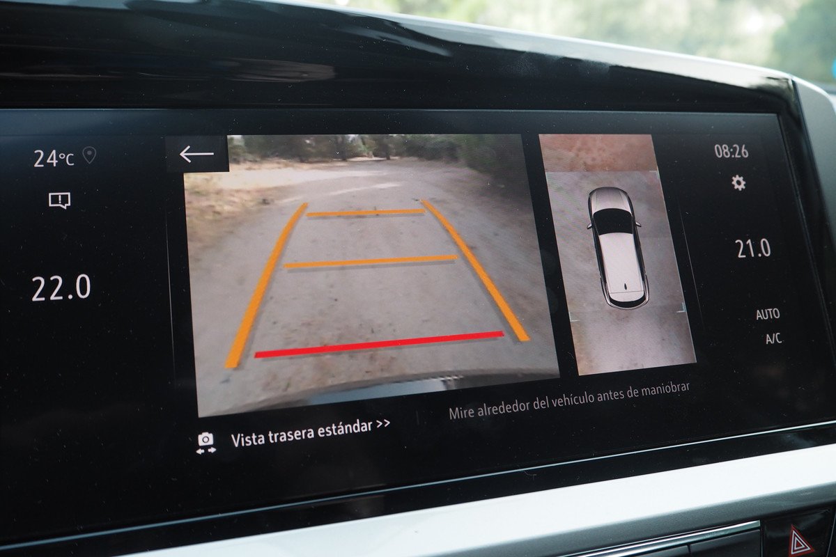 Prueba y opinión del Opel Grandland: precio, maletero y sus versiones híbridas
