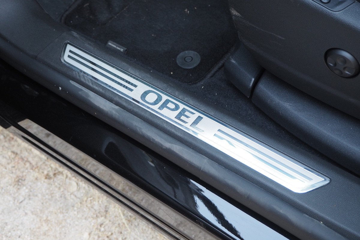 Prueba y opinión del Opel Grandland: precio, maletero y sus versiones híbridas