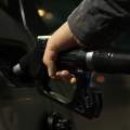 Ayuda 20 céntimos de la gasolina: el Gobierno insinúa una prorroga con excepciones