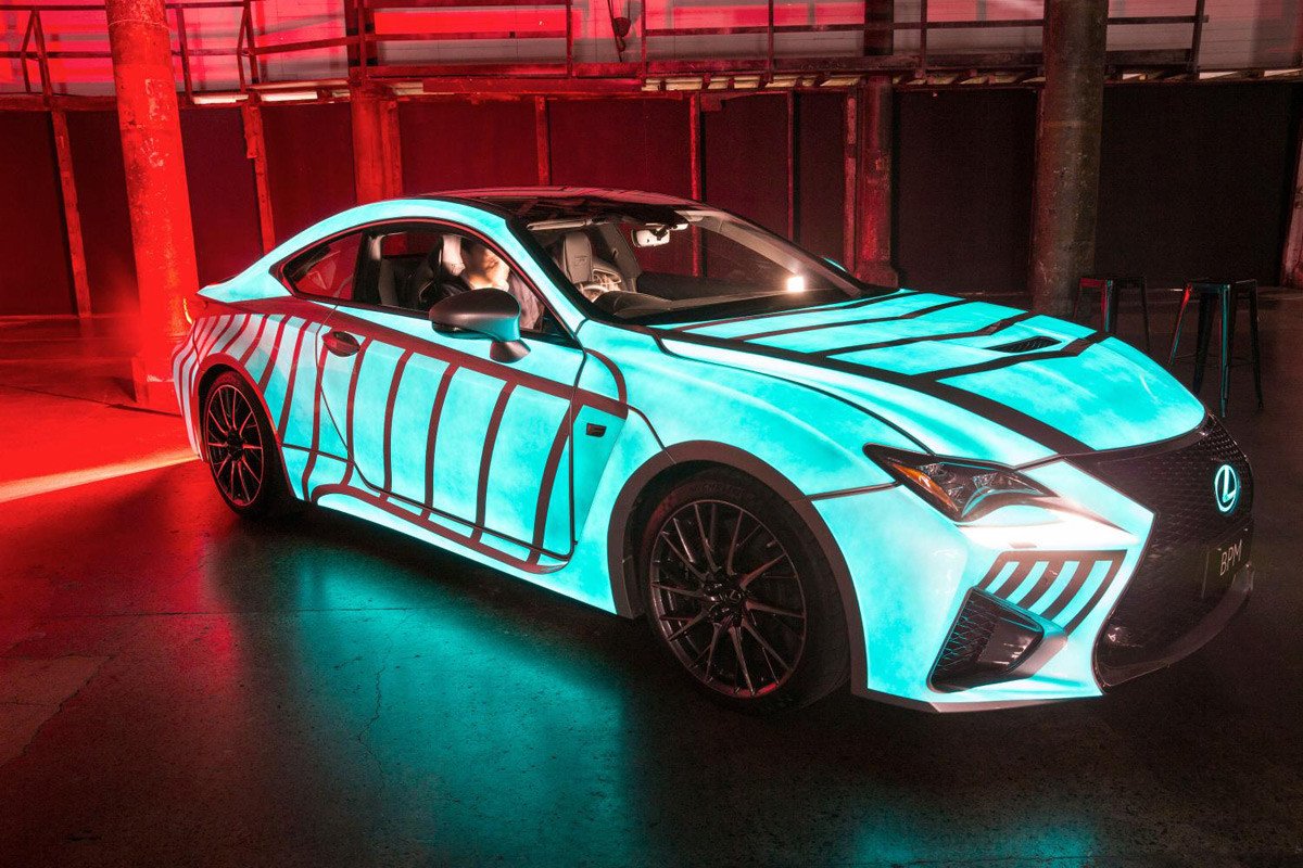 Lexus crea el coche que se “pinta” con latidos del corazón