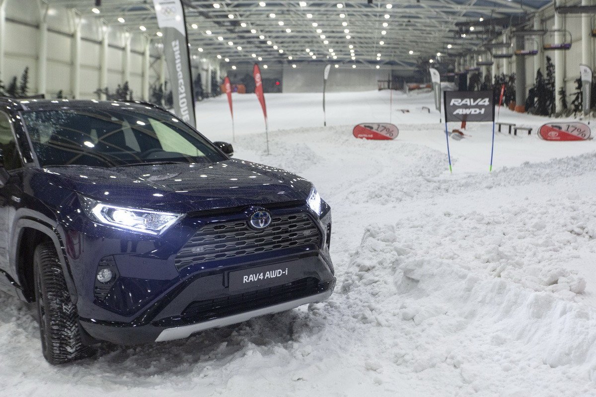Nuevo Toyota Rav4 Hybrid AWD-I: ya disponible con tracción total