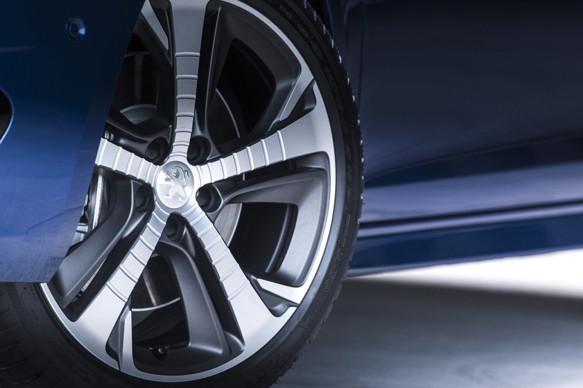 Nuevo Peugeot 308 GT, llega la versión deportiva del 308