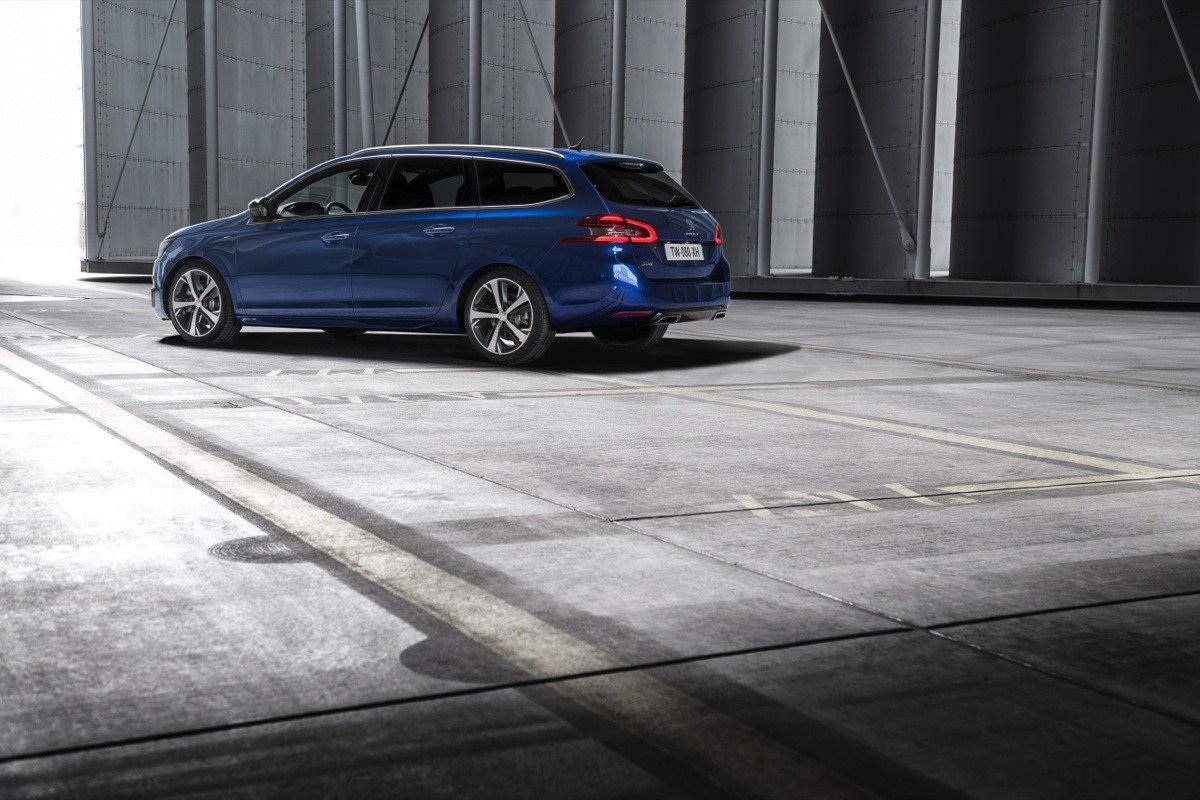 Nuevo Peugeot 308 GT, llega la versión deportiva del 308