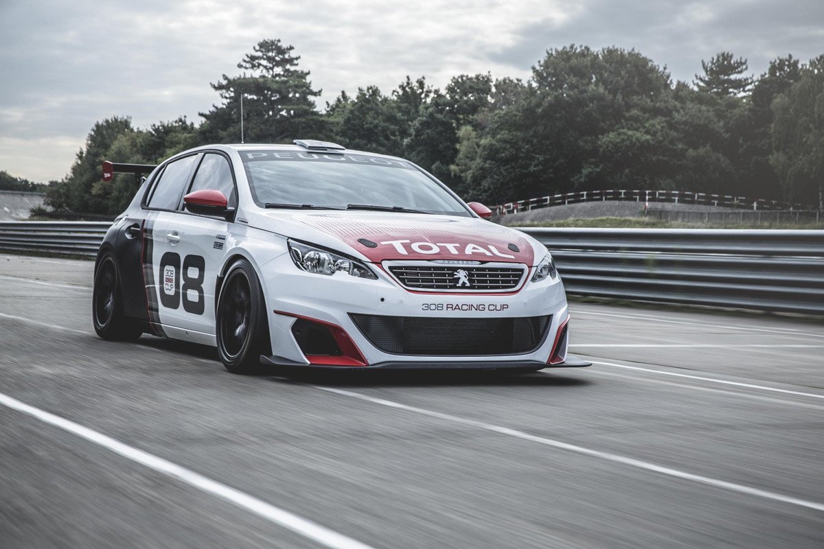 Peugeot 308 Racing Cup, el salto a los circuitos