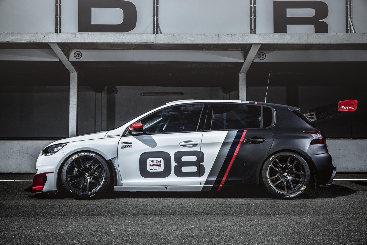 Peugeot 308 Racing Cup, el salto a los circuitos