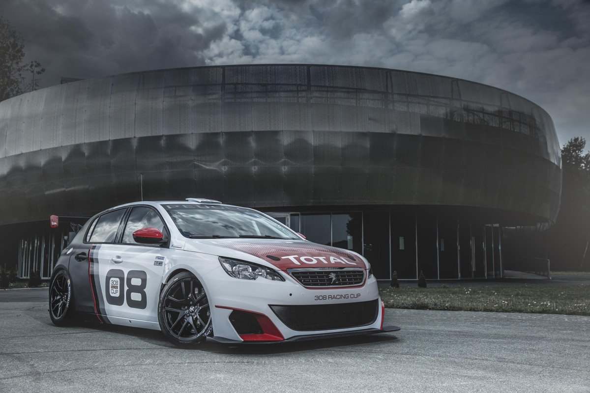 Peugeot 308 Racing Cup, el salto a los circuitos