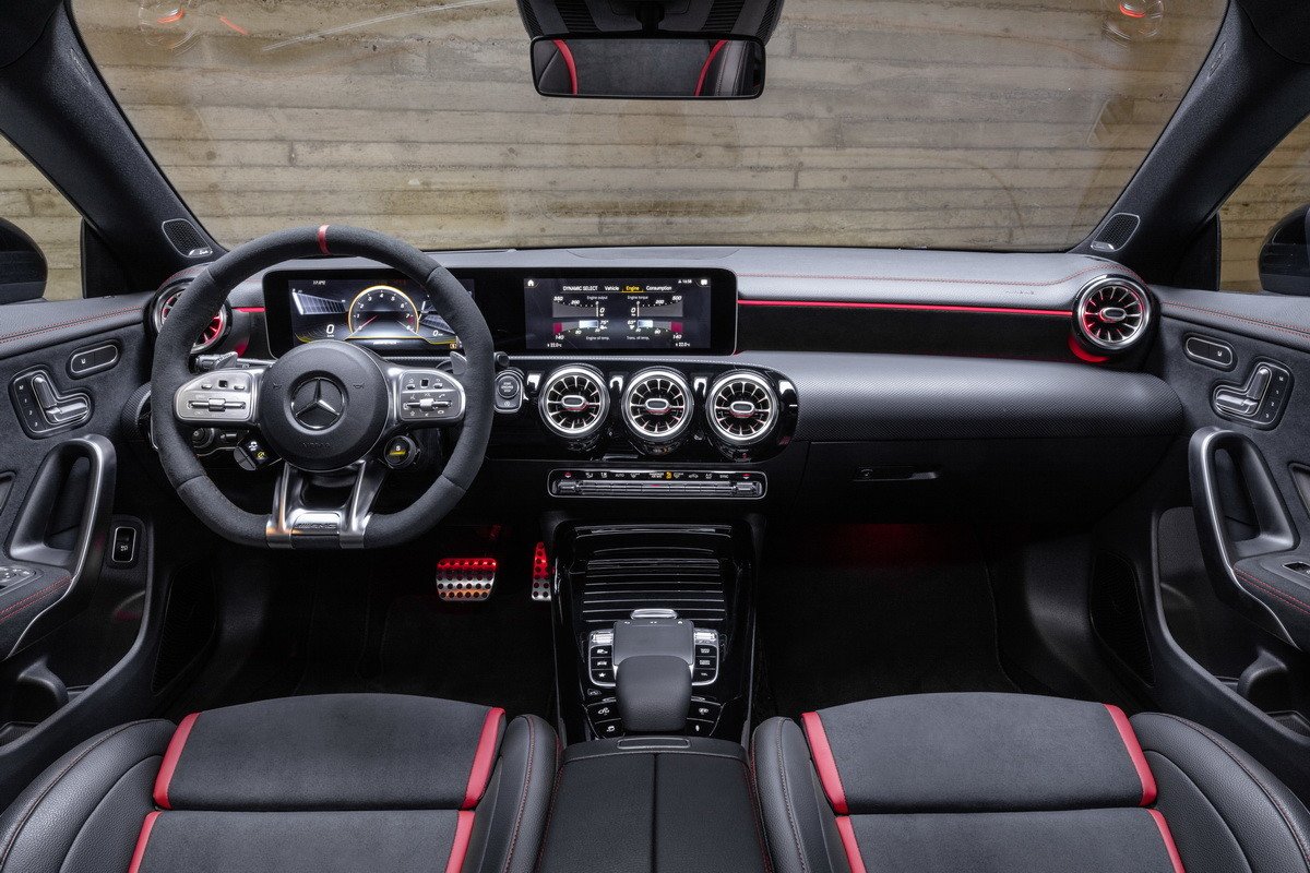 Nuevo Mercedes-AMG CLA 45 4MATIC+ Shooting Brake: deportivo familiar a la alemana