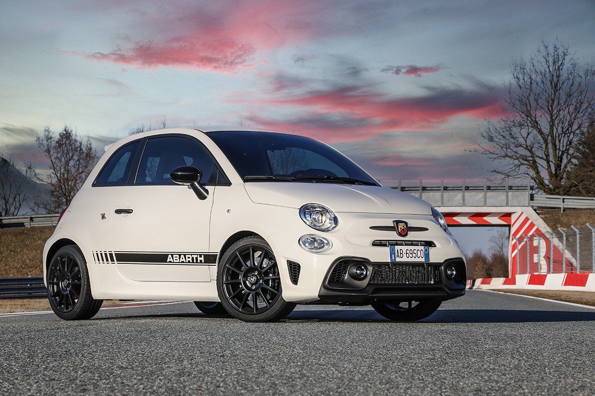 Abarth 595 - Auto10