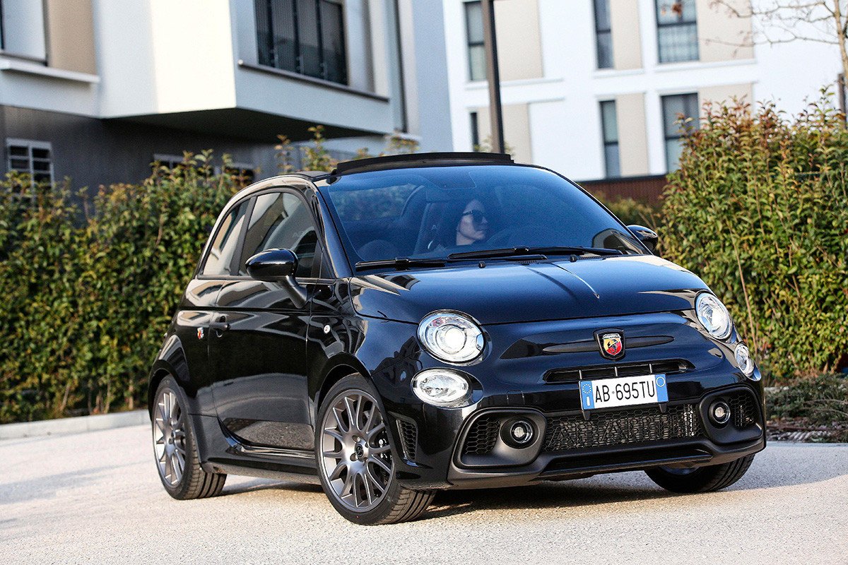 Nueva gama Abarth 595, el retorno del escorpión