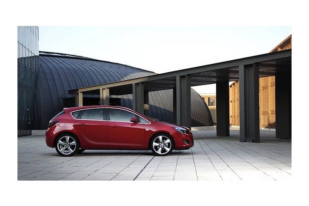 Prueba 10: Opel Astra ¿gasolina o diésel?