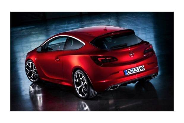 Opel Astra OPC: el Astra Coupé más potente y deportivo de la historia