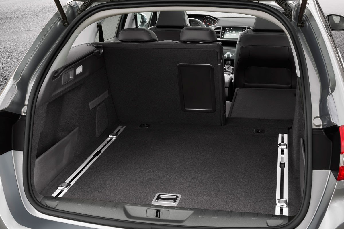 Nuevo Peugeot 308 SW, buscando la popularidad de los familiares