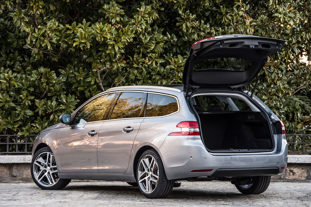 Nuevo Peugeot 308 SW, buscando la popularidad de los familiares