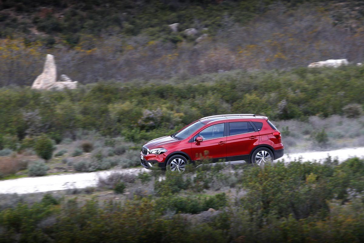 Nuevo Suzuki S-Cross Hybrid: el SUV estrena tecnología híbrida suave