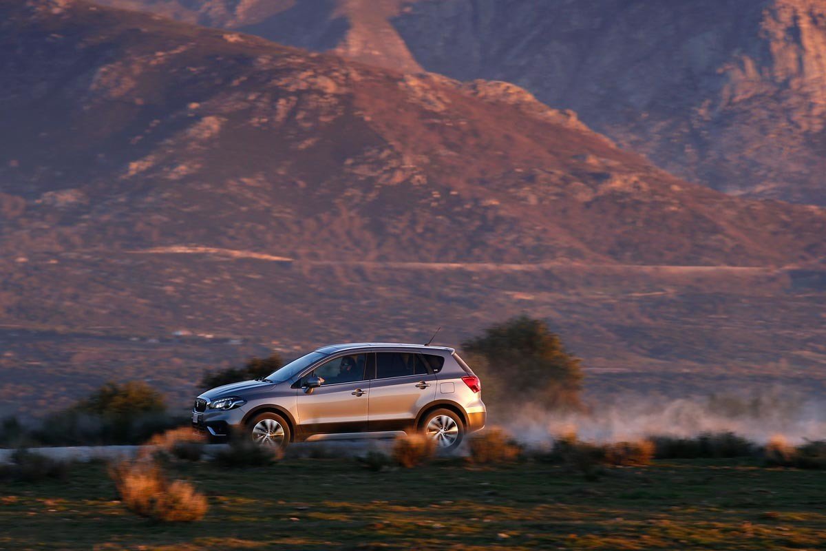 Nuevo Suzuki S-Cross Hybrid: el SUV estrena tecnología híbrida suave