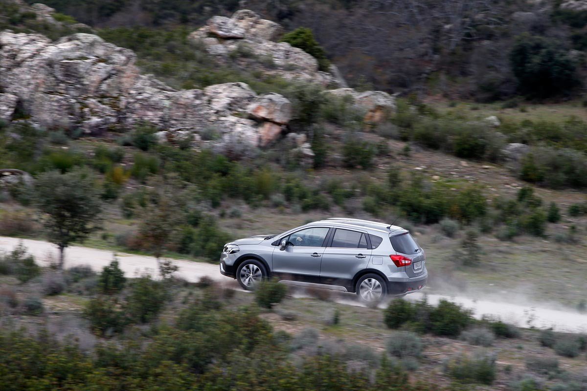 Nuevo Suzuki S-Cross Hybrid: el SUV estrena tecnología híbrida suave