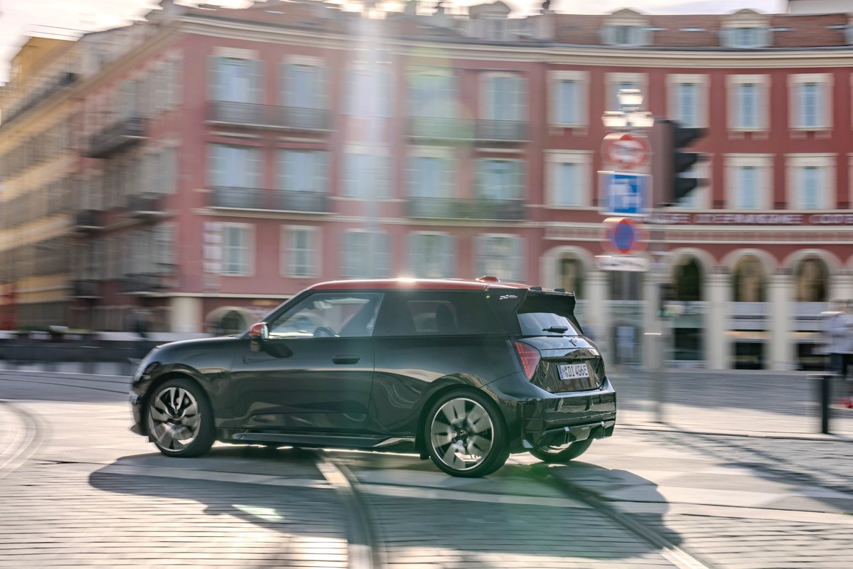 Confirmado: el próximo Mini eléctrico tendrá un acabado John Cooper Works