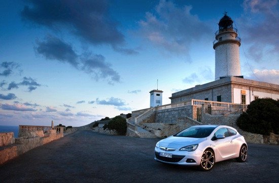Prueba: nuevo Opel Astra GTC, el deportivo compacto de Opel