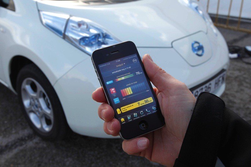 Nissan-Leaf_35