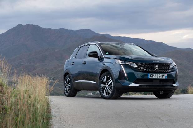 Prueba Peugeot 3008 Hybrid: analizamos las ventajas de este híbrido con etiqueta Eco