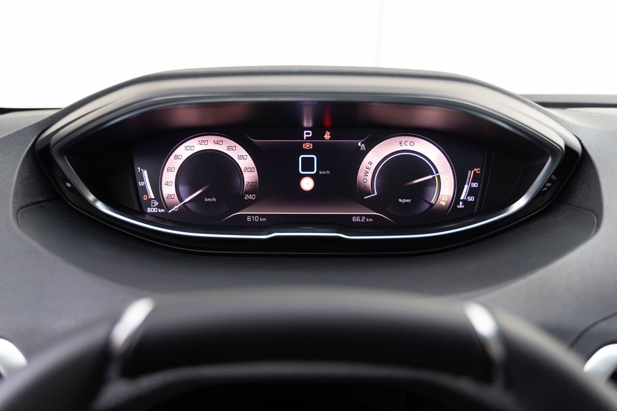 Prueba Peugeot 3008 Hybrid: analizamos las ventajas de este híbrido con etiqueta Eco