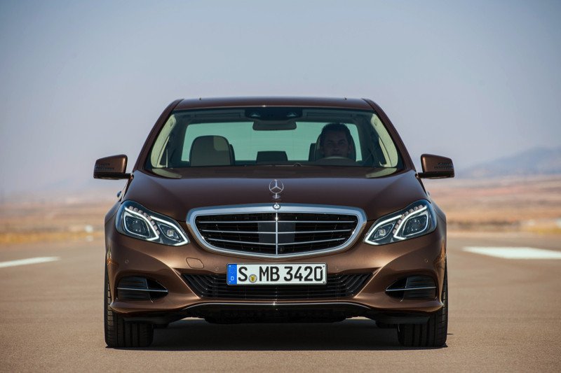 Mercedes Clase E 2013: el más seguro de su clase
