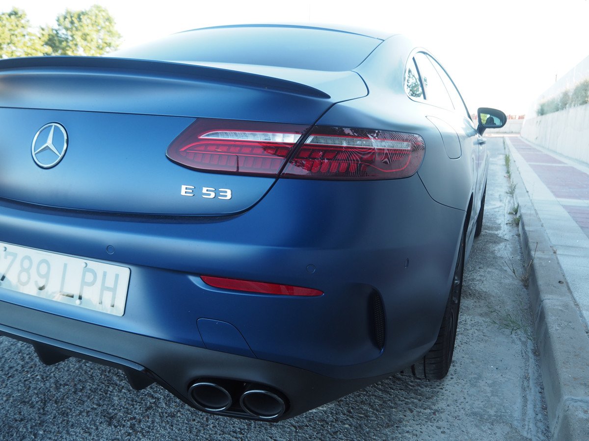 Prueba y opinión del Mercedes-AMG Clase E 53 Coupé: deportividad y elegancia