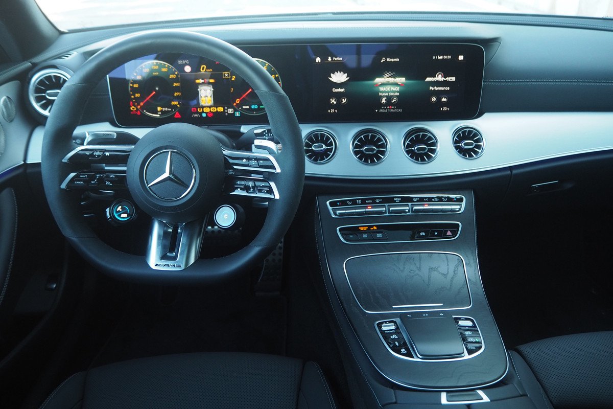Prueba y opinión del Mercedes-AMG Clase E 53 Coupé: deportividad y elegancia