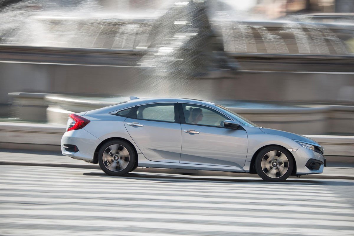 Prueba nuevo Honda Civic diésel: ¿quién dice que los diésel están muertos?