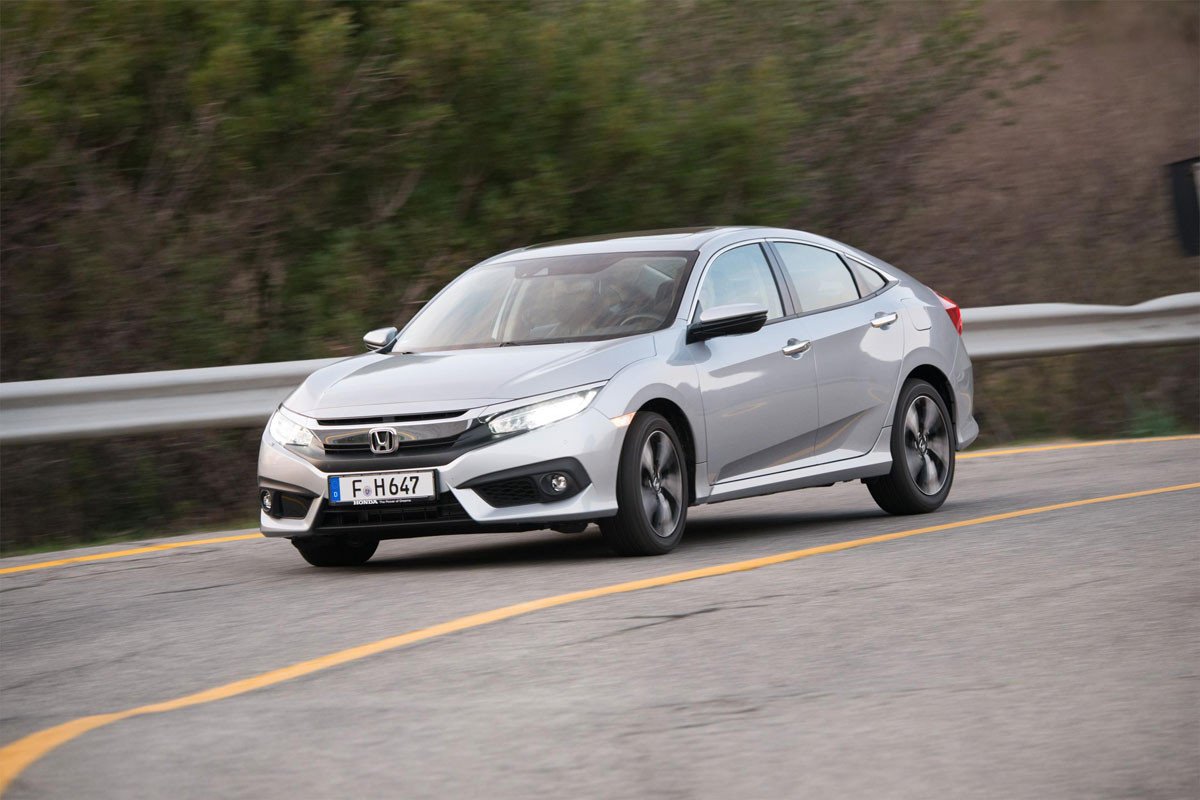 Prueba nuevo Honda Civic diésel: ¿quién dice que los diésel están muertos?
