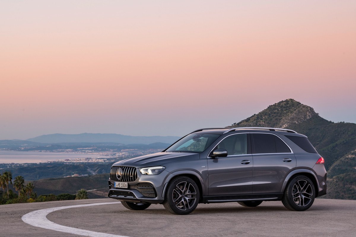 Mercedes-AMG GLE 53 4MATIC+, con más de 400 CV por bandera