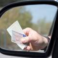 Mejorar a los conductores novatos con habilidades de conducción intuitivas