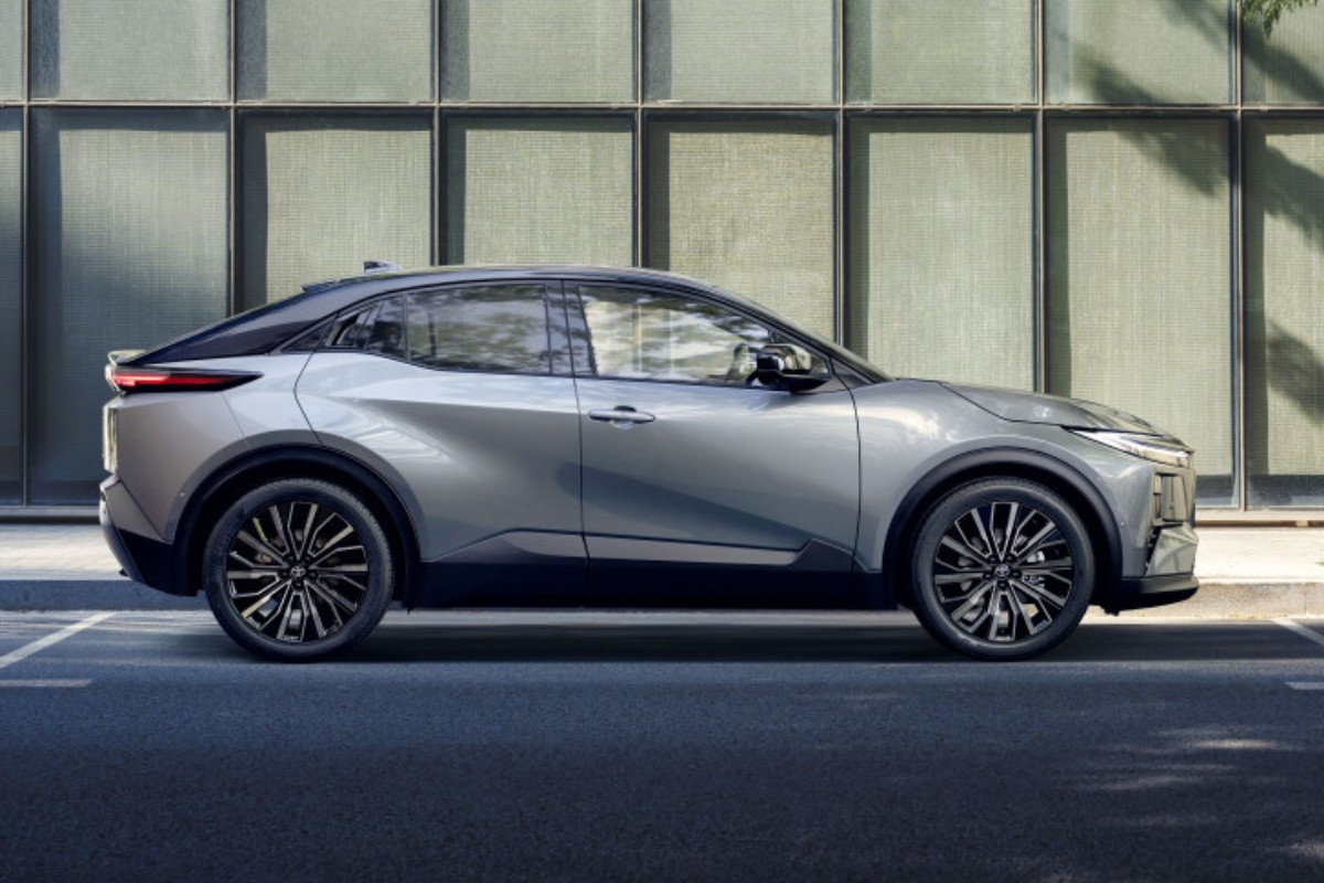 Toyota C-HR eléctrico 2026: precios en España del SUV coupé con 600 km de autonomía Toyota C-HR eléctrico 2026: precios en España del SUV coupé con 600 km de autonomía