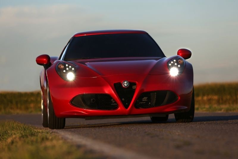 El Alfa Romeo 4C comienza su comercialización en España