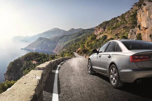 5 normas claves para conducir por carreteras secundarias