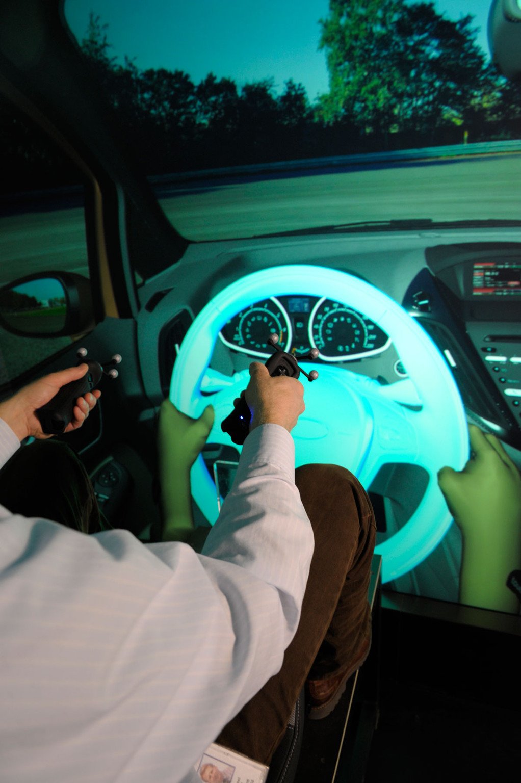 Diseño de coches en 3D: Ford 3-D Cave